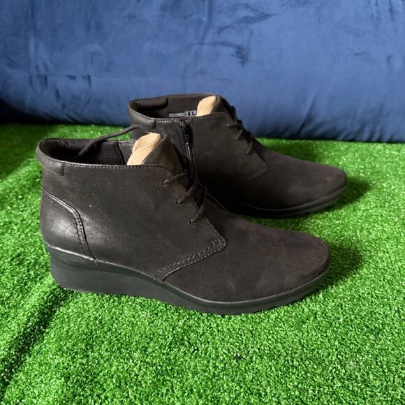 Clarks Women's Cloudsteppers Caddell Hop Wedge Booties Black Boots Size 10 M NEW - Picture 5 of 10